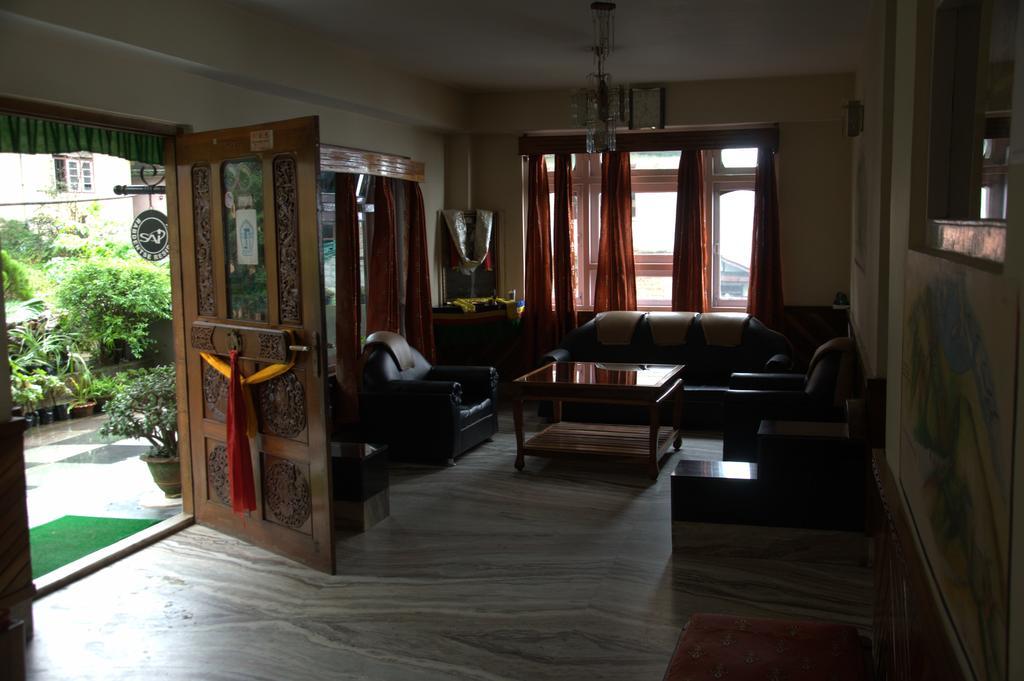 Rabdentse Residency Hotel Pemayangtse Kültér fotó